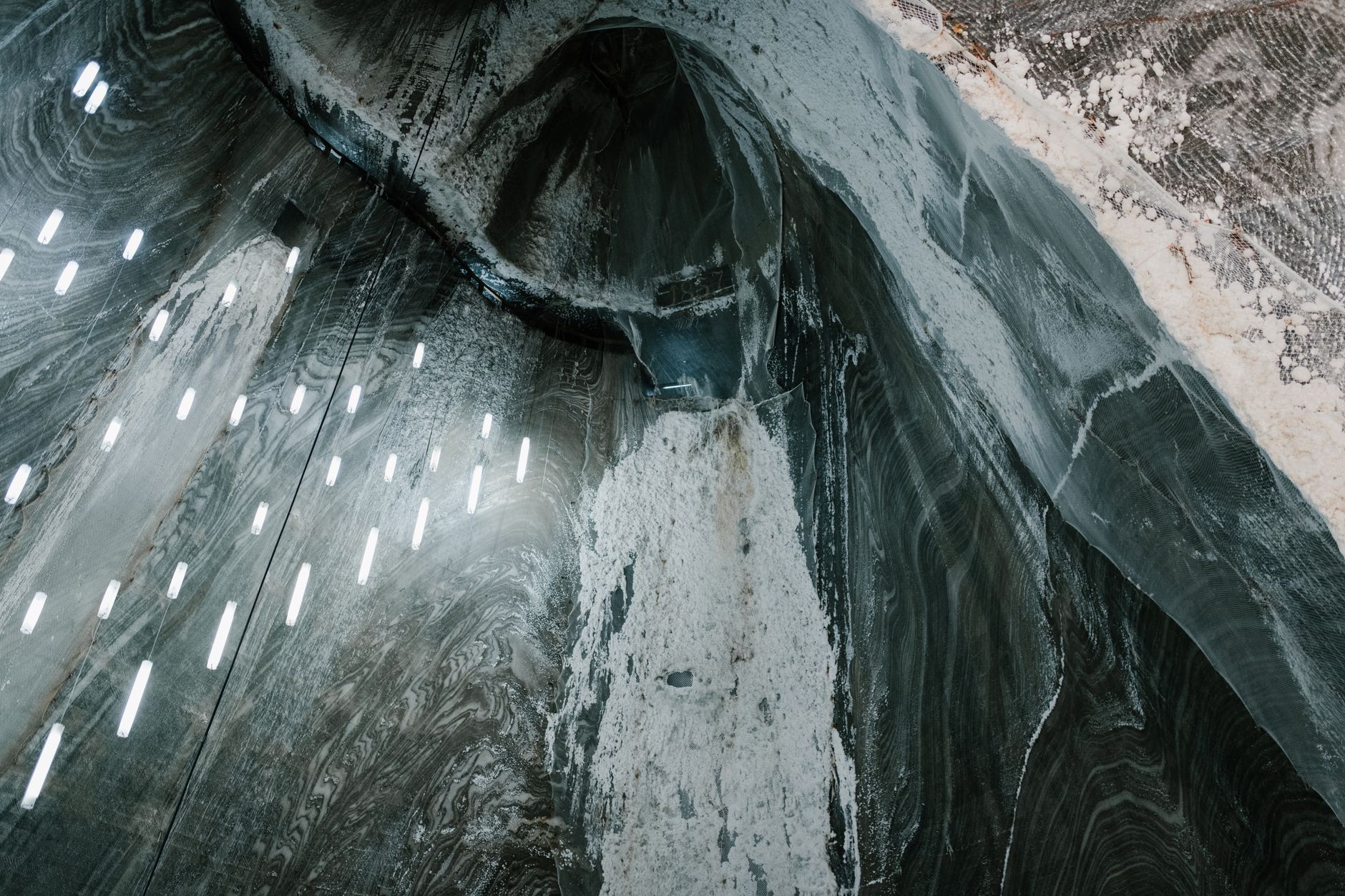 Pompage inondation cave équipe à Saint-André